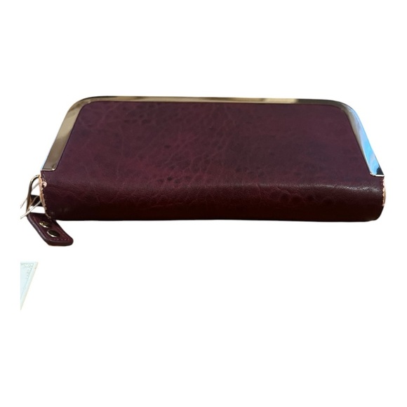 🧡 5 for $25 🧡 URBAN EXPRESSIONS Burgundy Wallet with Gold Trim - Picture 2 of 5